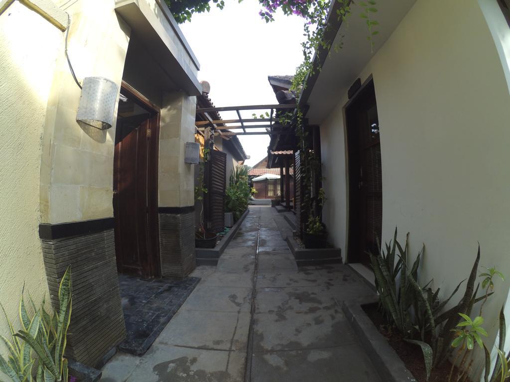 Drupadi Bungalows Gili Trawangan Exterior photo