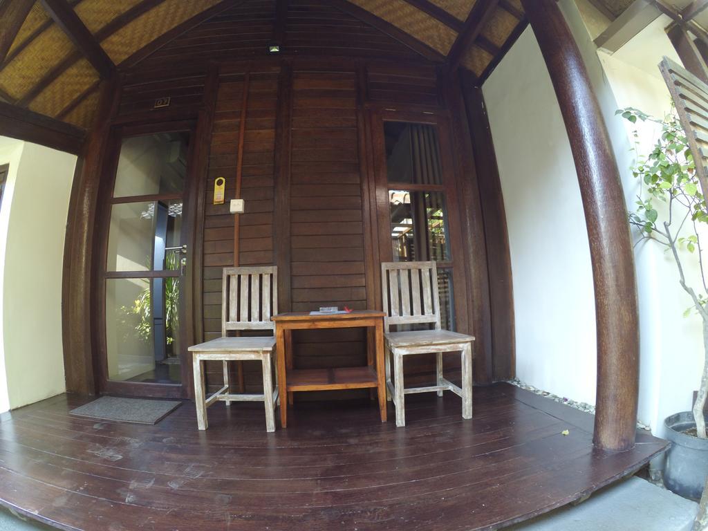 Drupadi Bungalows Gili Trawangan Exterior photo